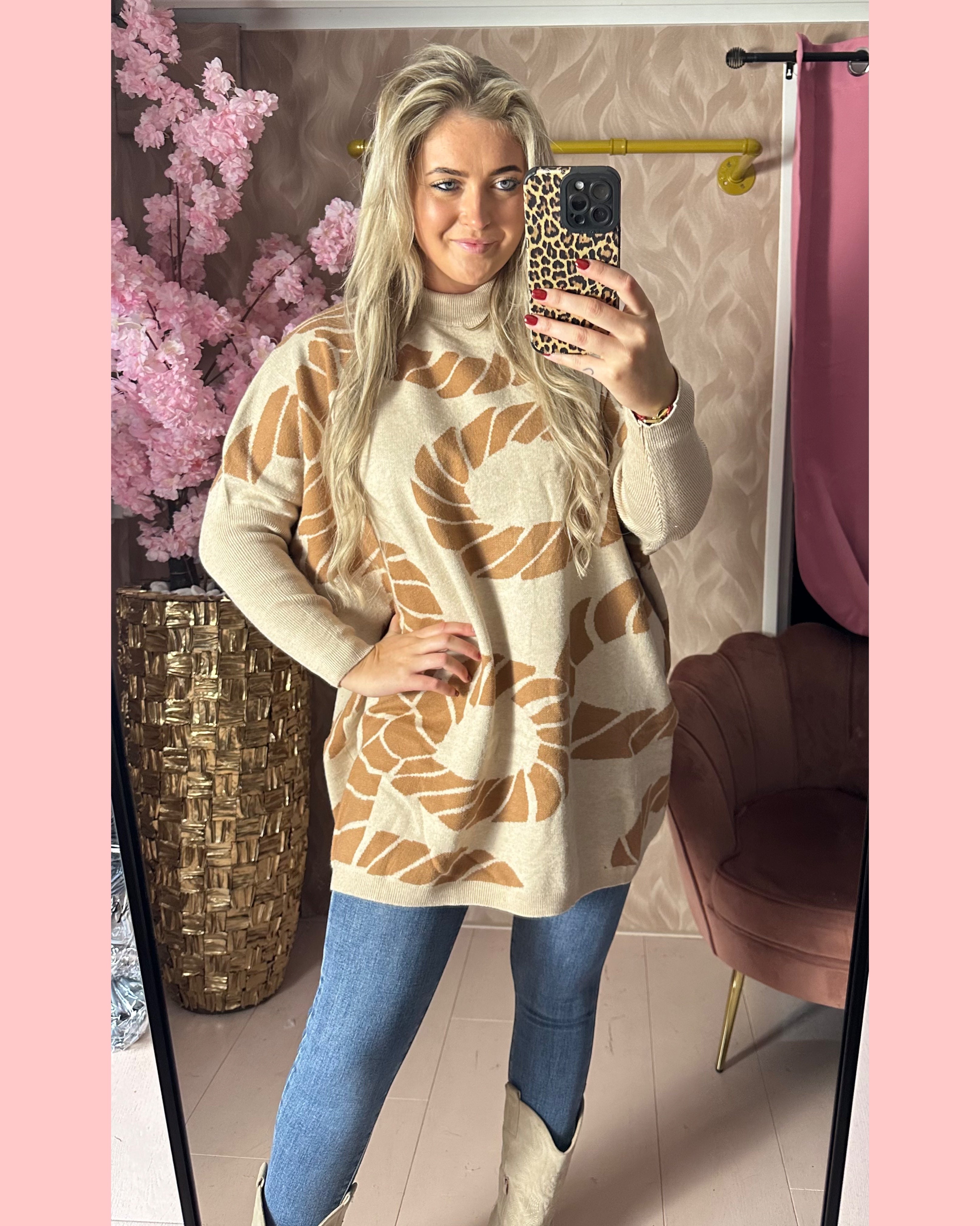 TRUI MET PRINT BEIGE AANBIEDING