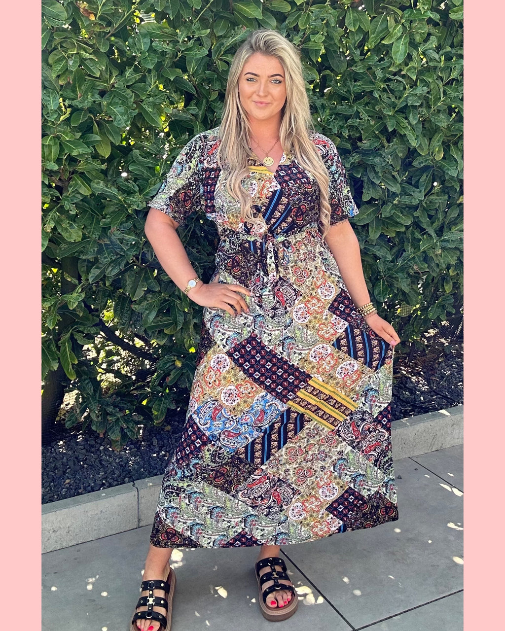 LANGE TRAVEL JURK ZWART PRINT 🖤 𝐀𝐀𝐍𝐁𝐈𝐄𝐃𝐈𝐍𝐆