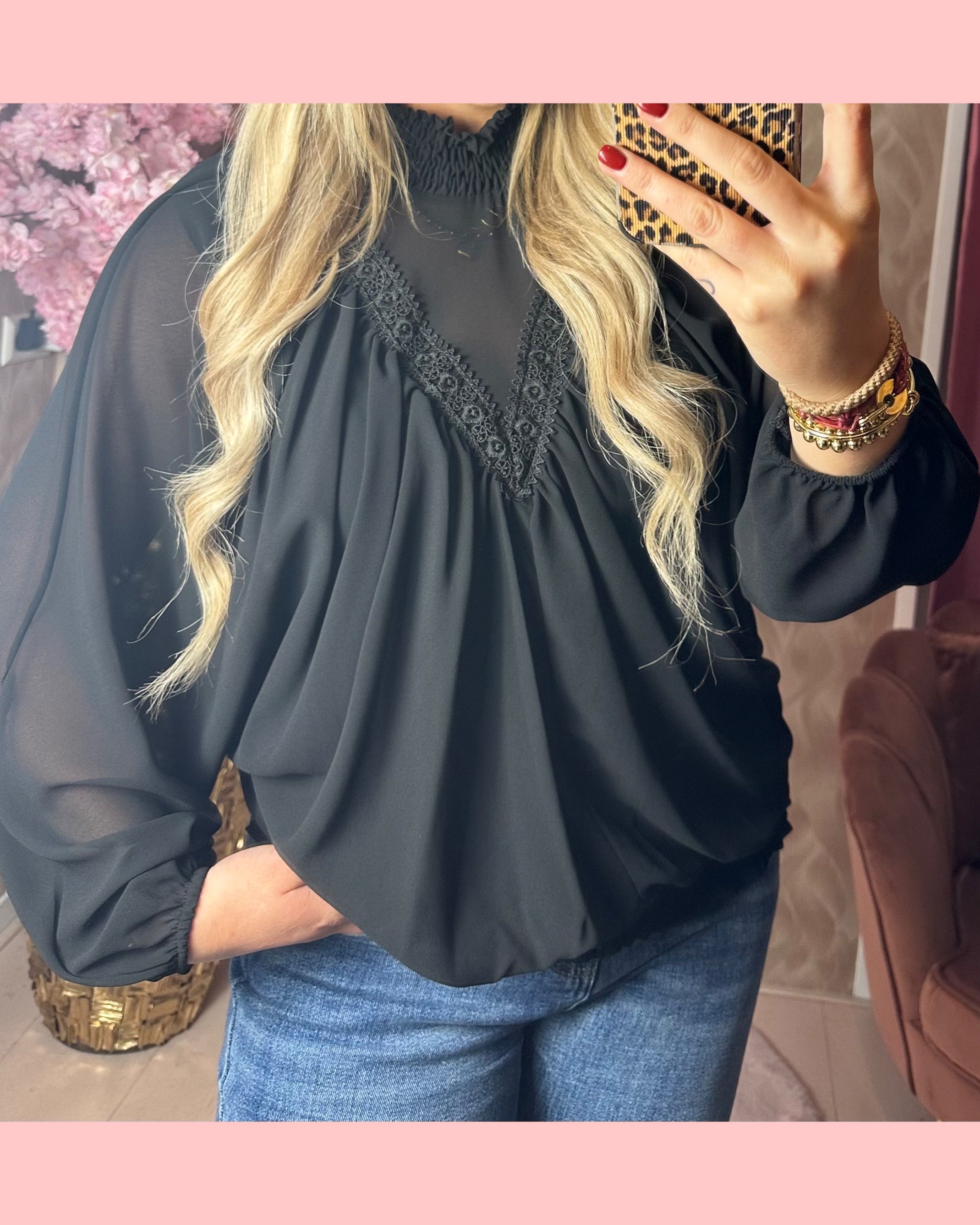 VLEERMUIS BLOUSE V DETAIL ZWART ✨ AANBIEDING