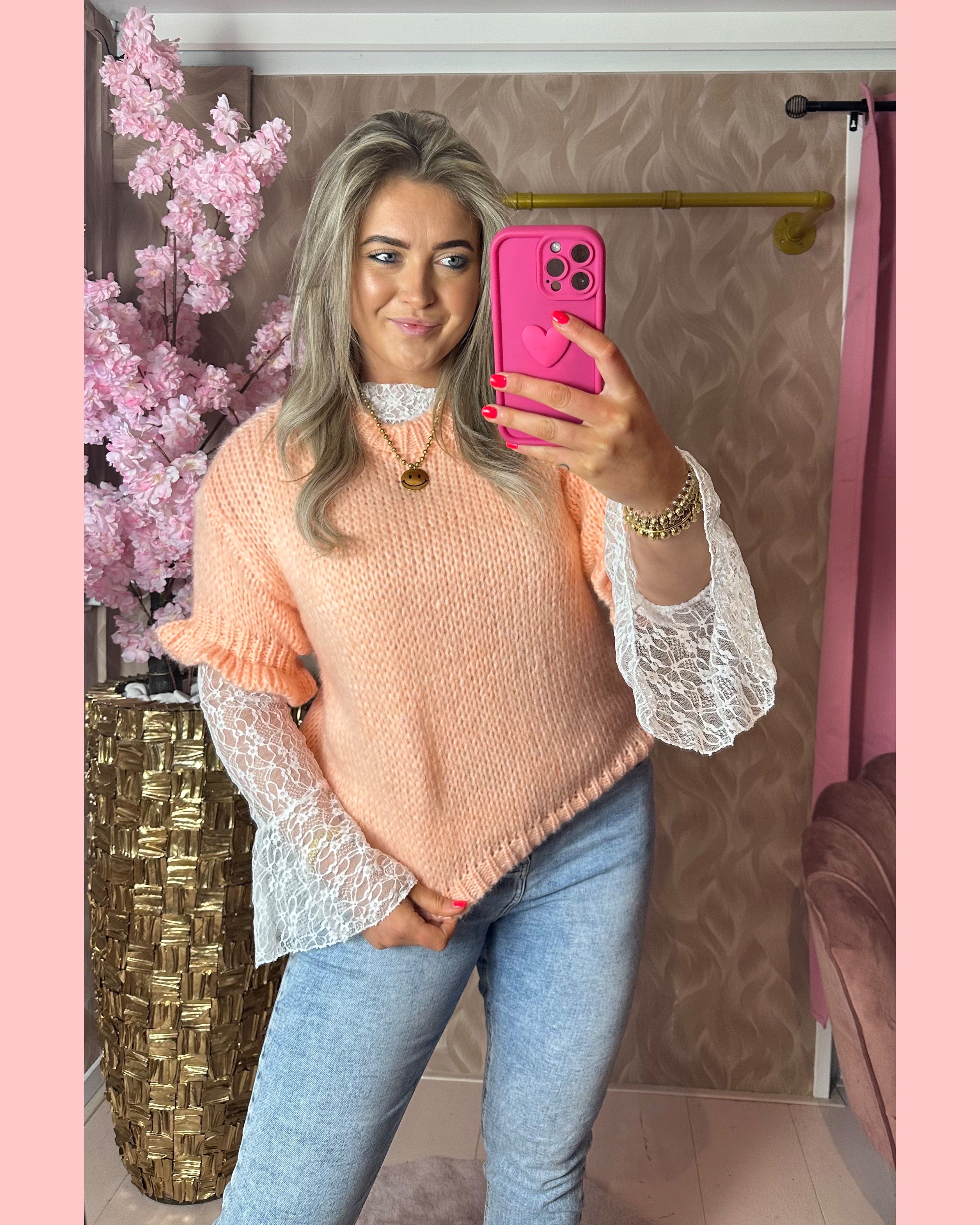 SHORT SLEEVE KNIT PEACH 🧡 𝐀𝐀𝐍𝐁𝐈𝐄𝐃𝐈𝐍𝐆