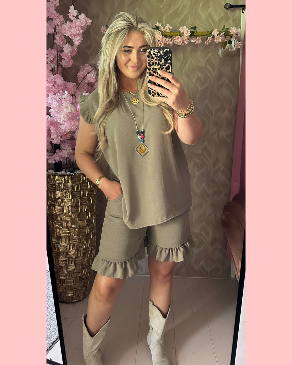 ROESEL SET TAUPE ~ AANBIEDING