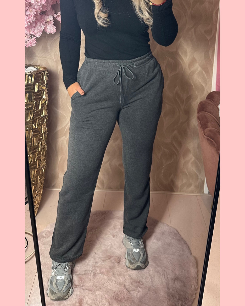 WIDE LEG JOGGING BROEK DONKER GRIJS ~ AANBIEDING