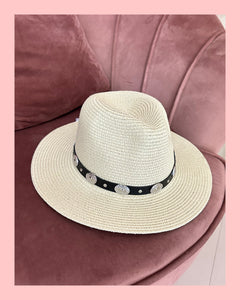 COWBOY HOED •• AANBIEDING