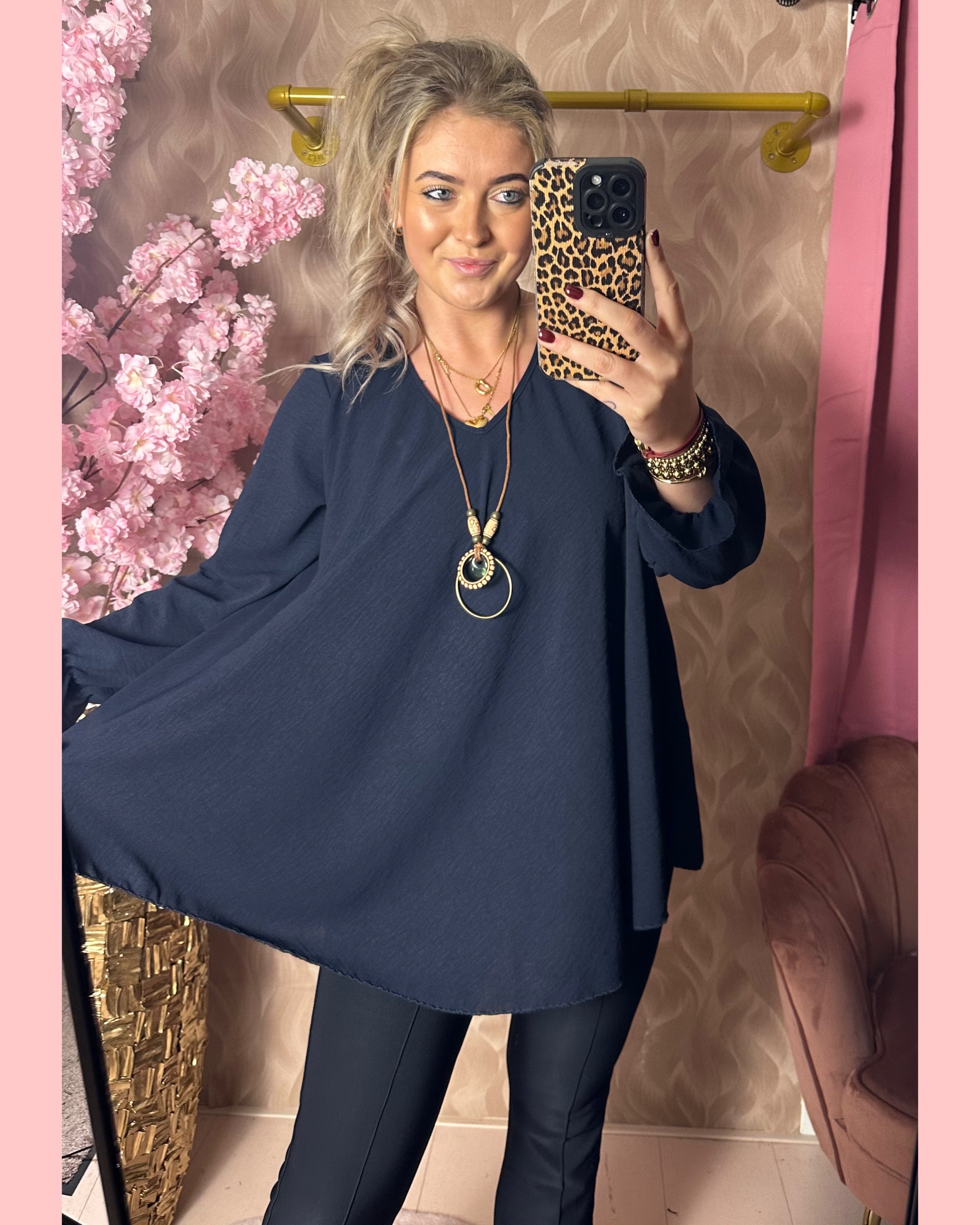 A LIJN BLOUSE NAVY •• AANBIEDING + GRATIS KETTING