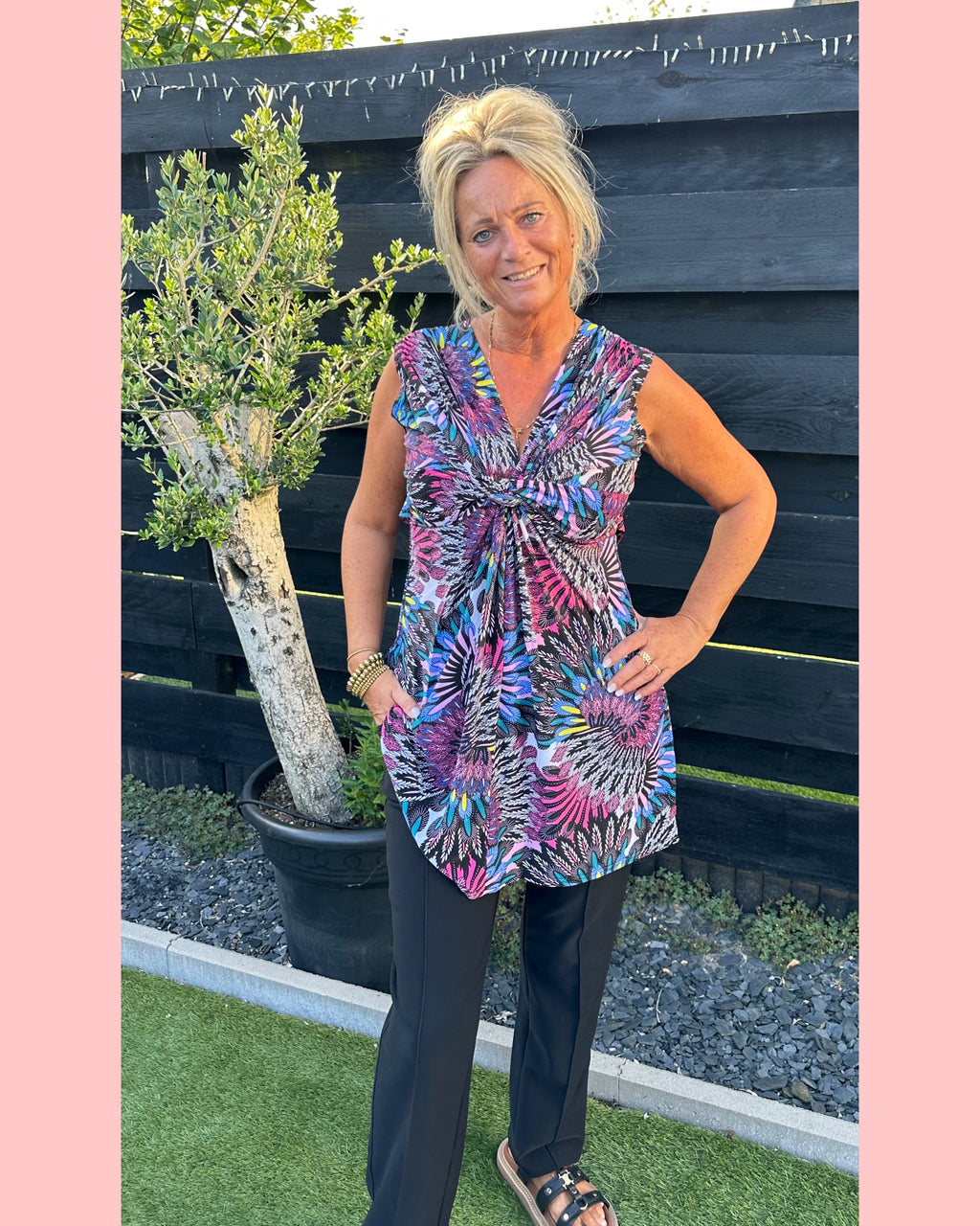KNOT DETAIL TRAVEL TOP NR 2 • AANBIEDING