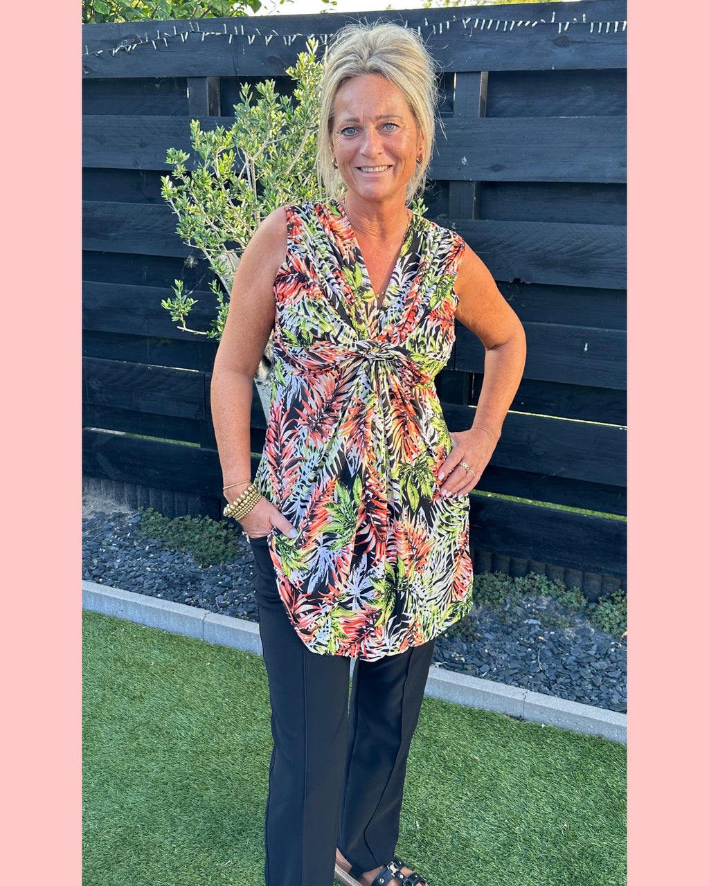 KNOT DETAIL TRAVEL TOP NR 4 • AANBIEDING