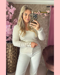 RIBBEL TOP GOUDEN KNOOPJES BEIGE ✨✨ 𝐀𝐀𝐍𝐁𝐈𝐄𝐃𝐈𝐍𝐆