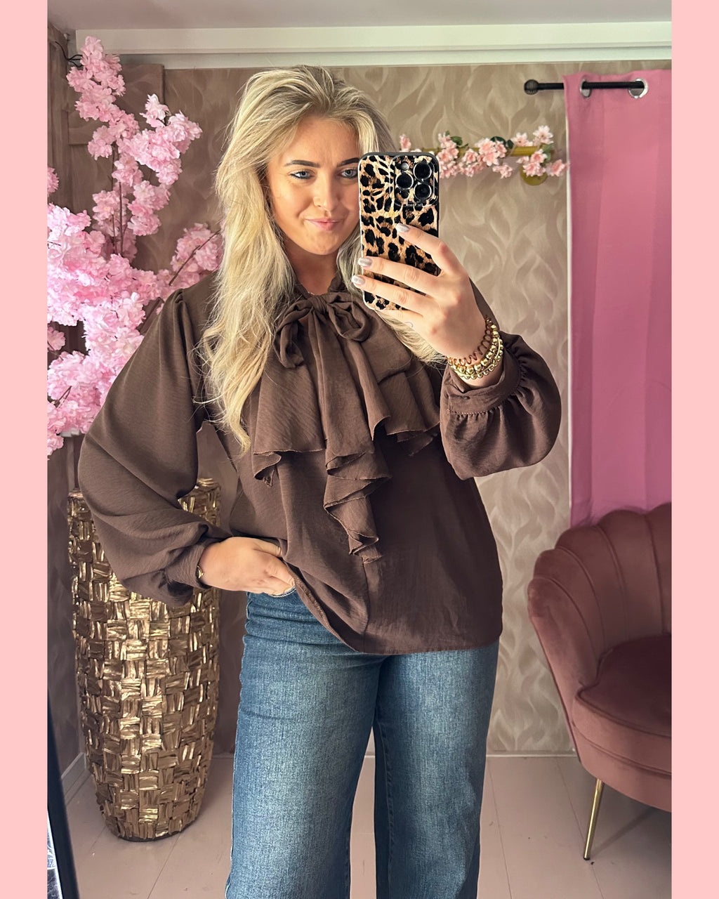 ROES & STRIK BLOUSE BRUIN • 𝐀𝐀𝐍𝐁𝐈𝐄𝐃𝐈𝐍𝐆