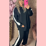 JOGGING SET ZWART MET WITTE BIES