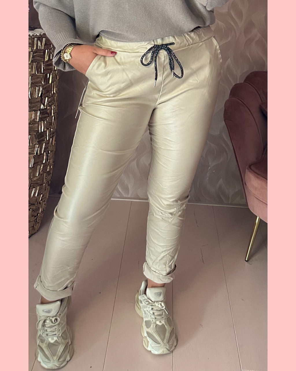 PU JOG BROEK BEIGE • AANBIEDING