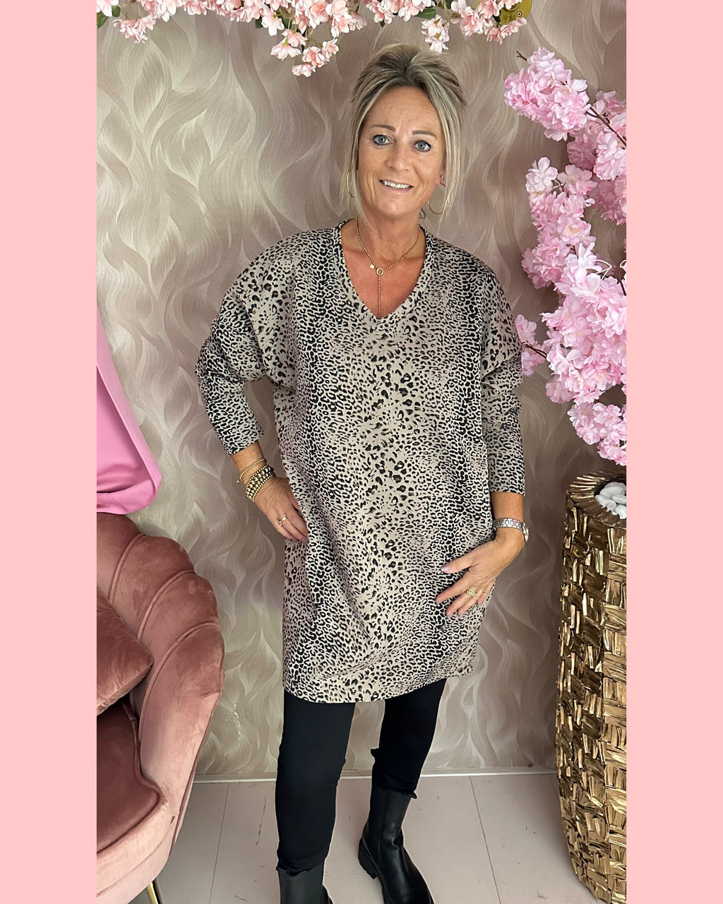 PANTER SWEATER DRESS