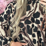 LIKE TRAVEL • BLOUSE • ANIMAL BLACK • AANBIEDING