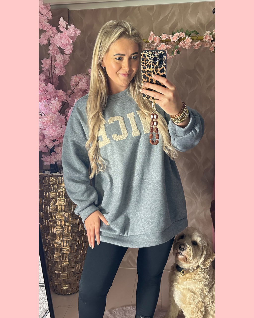 SWEATER •• NICE •• GREY •• AANBIEDING