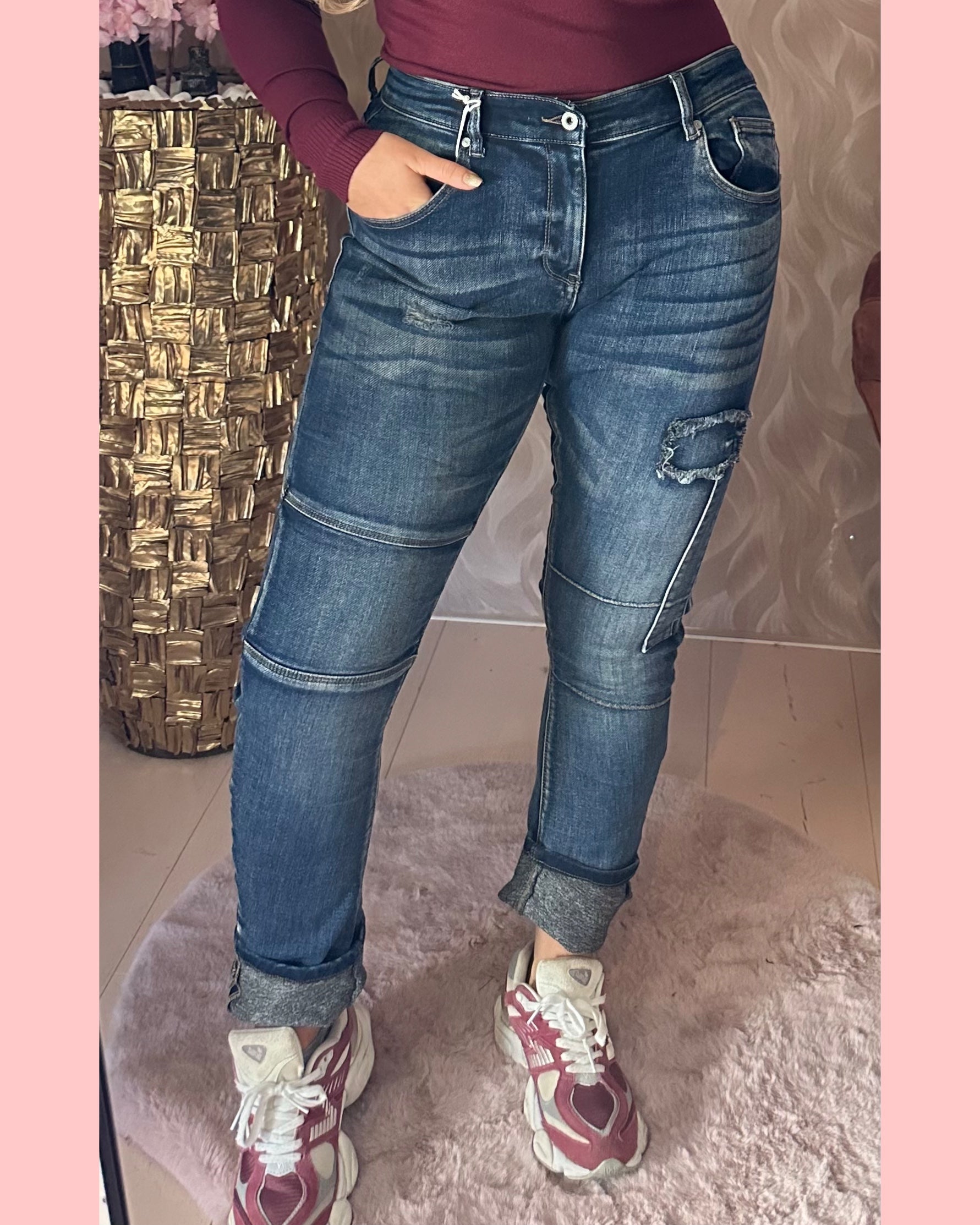 S WOMAN JEANS •• WASHED DENIM