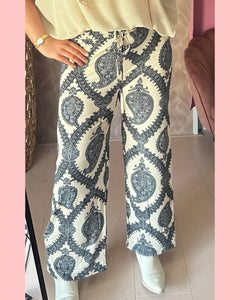 TRAVEL BAROK BROEK •• ZWART •• AANBIEDING