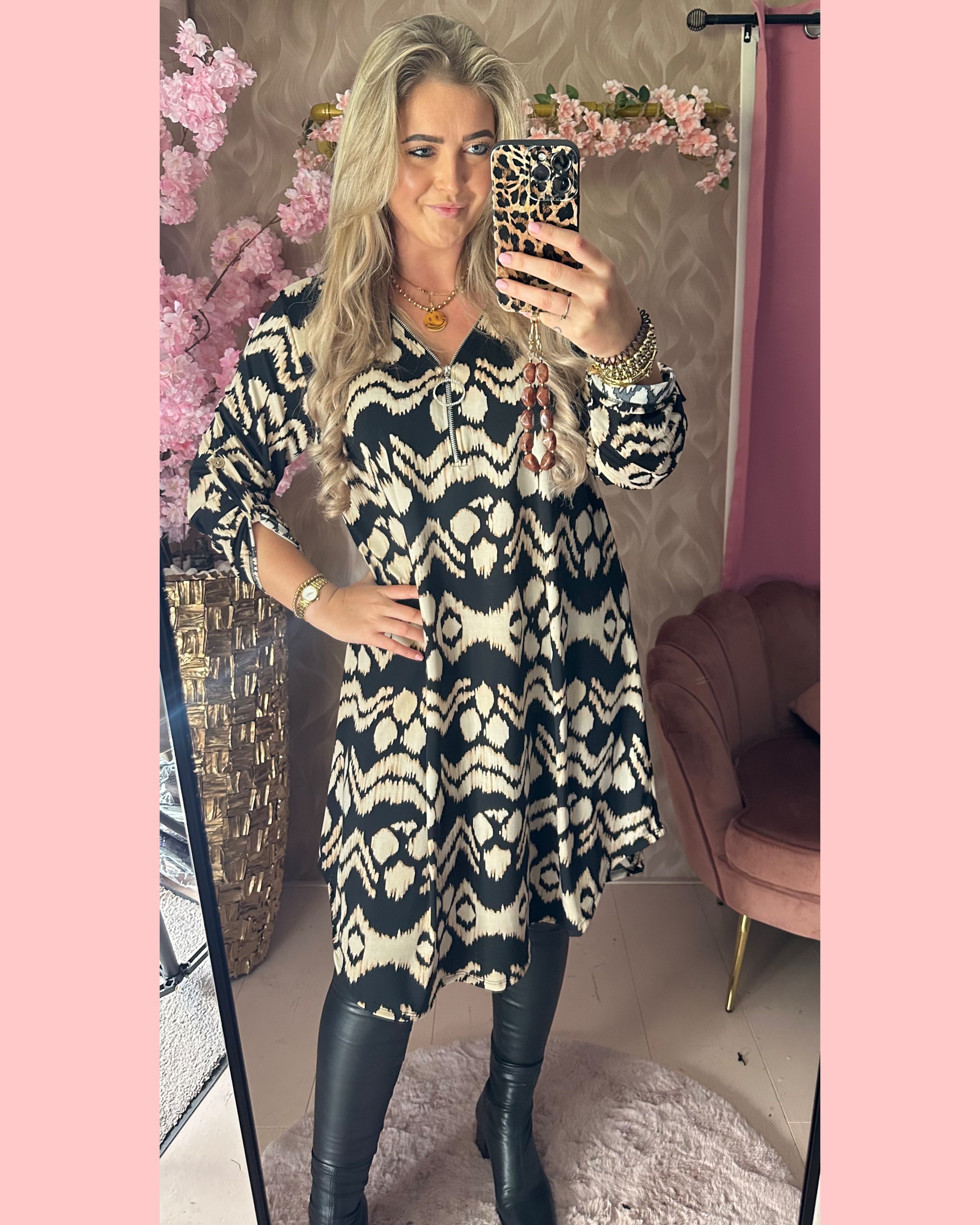 TRAVEL TUNIEK •• RITS •• INDIANA