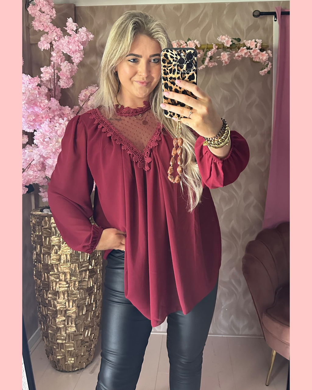 BLOUSE LACE V HALS BORDEAUX