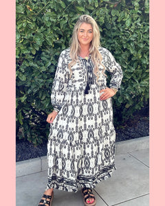 COTTON DRESS •• ZWART •• AANBIEDING