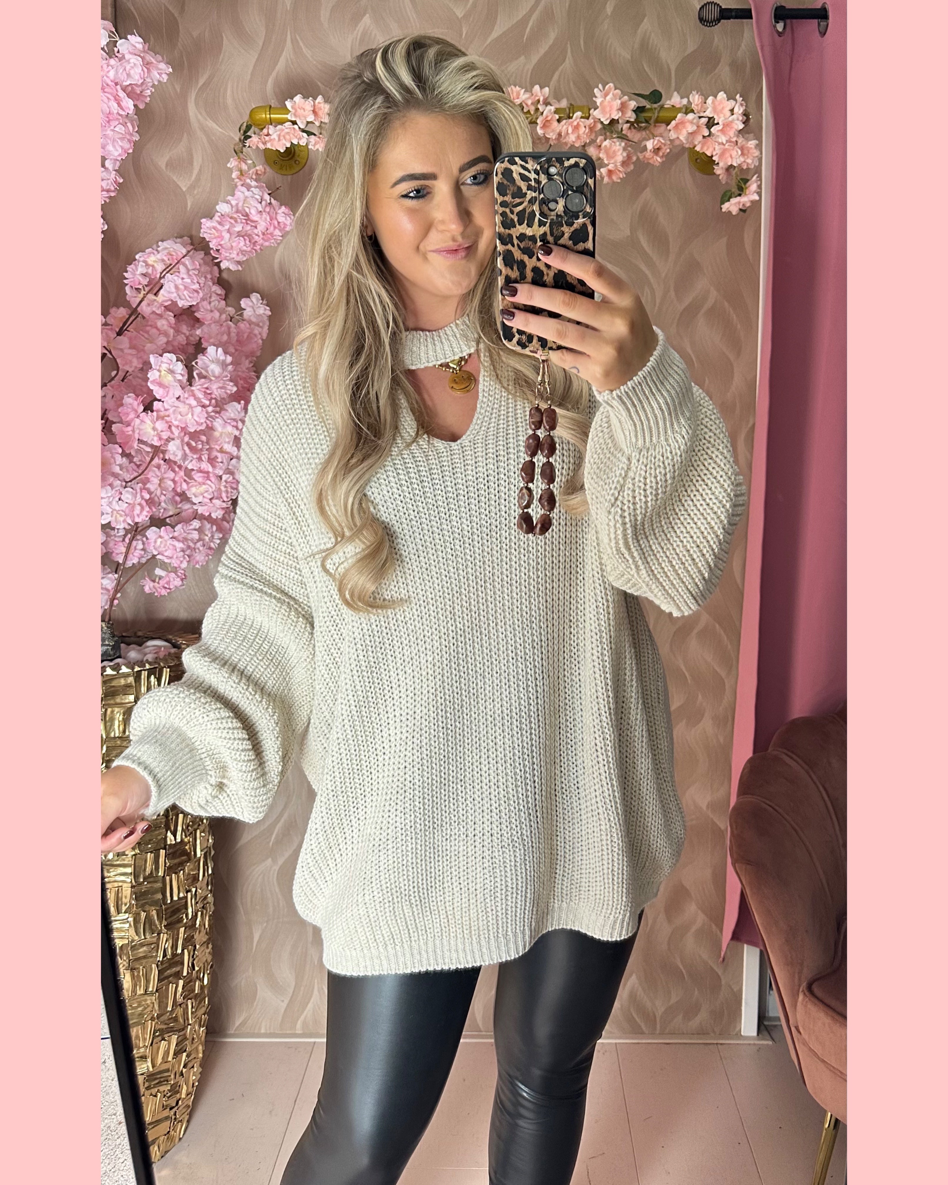 V HALS DETAIL KNIT BEIGE