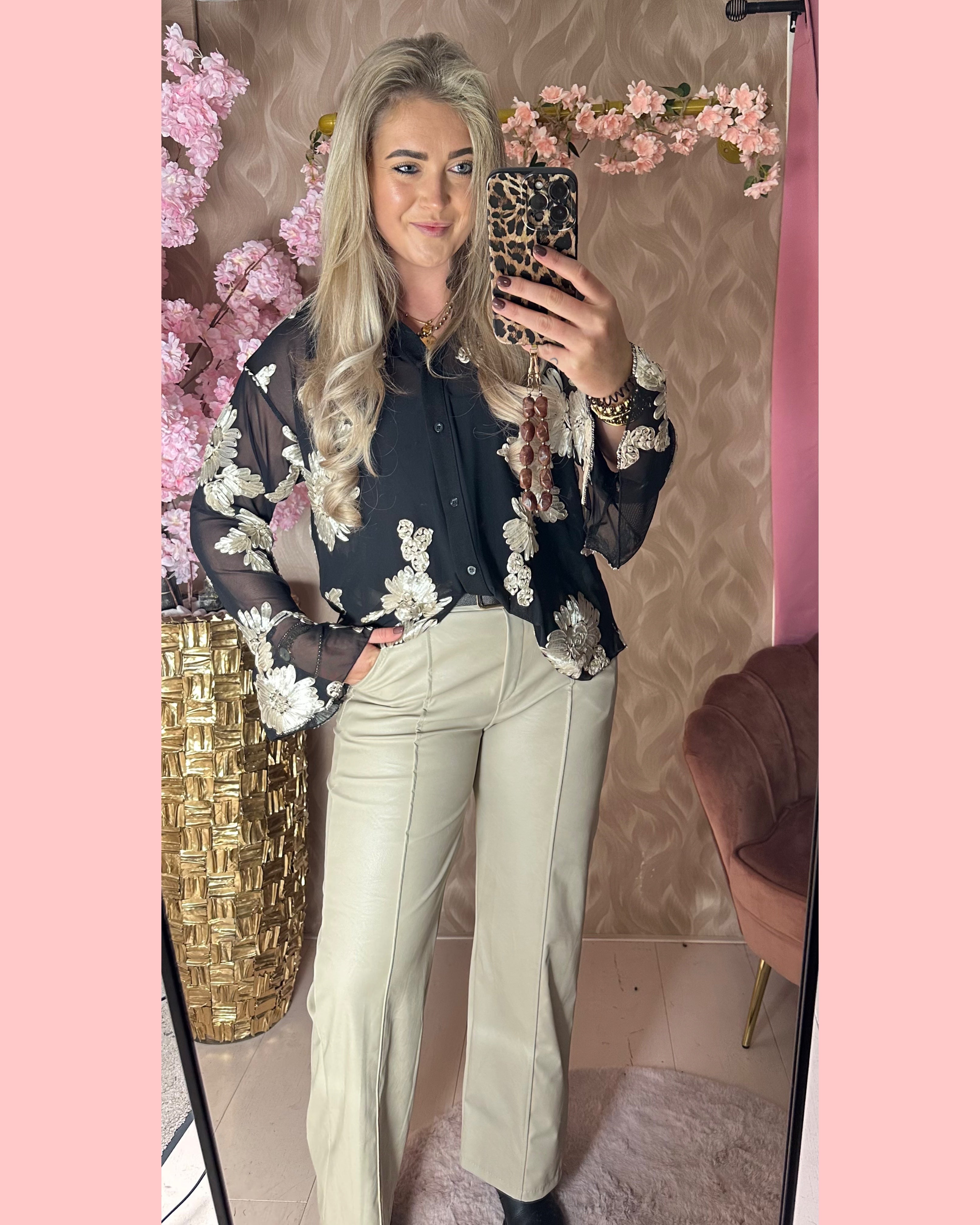 CHAMPAGNE FLOWER MESH BLOUSE 🌸 𝐀𝐀𝐍𝐁𝐈𝐄𝐃𝐈𝐍𝐆